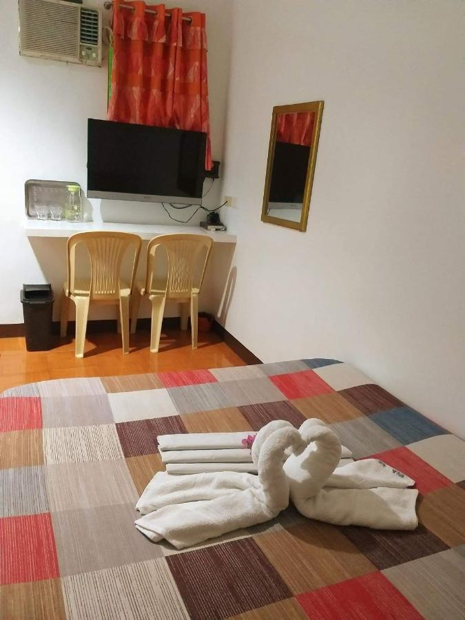 Park Vil-La Apartelle Quezon City Eksteriør billede