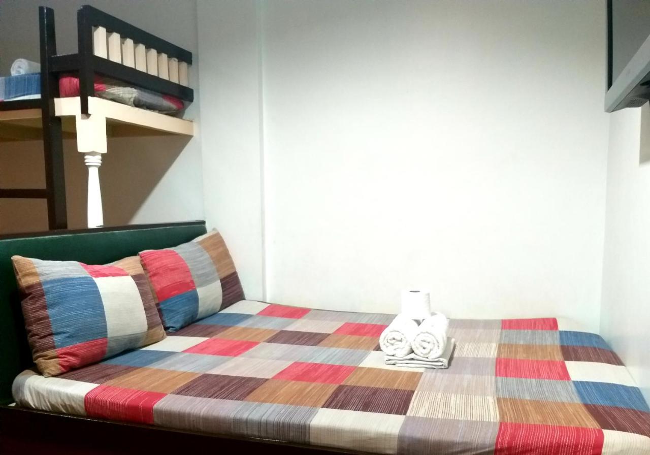 Park Vil-La Apartelle Quezon City Eksteriør billede